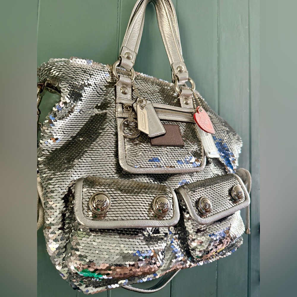 RARE VINTAGE Coach Poppy Y2K Silver Sequin Spotlight Tote